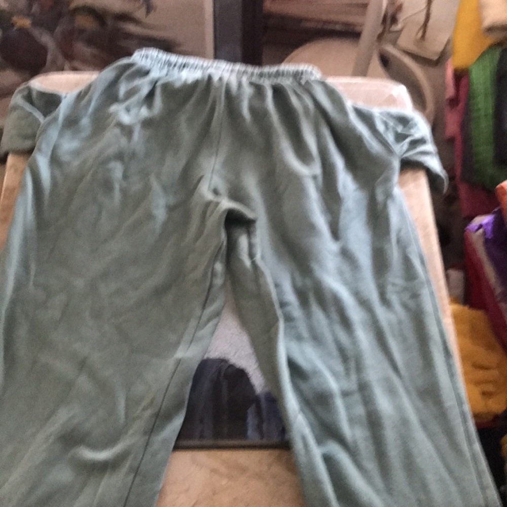Sweatpants - Picture 2 of 2